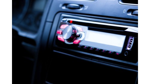Autoradio Bluetooth : comment choisir le meilleur ? La sélection
